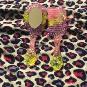 Resin Comb and Mirror Set